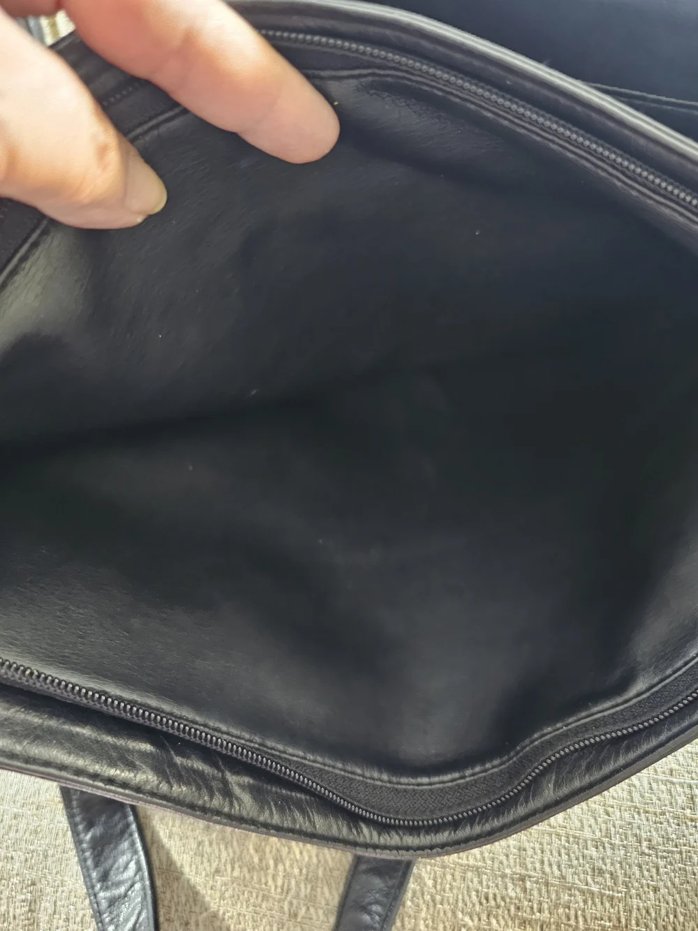 Vintage Perlina New York Black Leather Softside Briefcase Business Tote Unisex